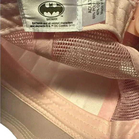 Batman woman’s cap - Picture 6 of 7